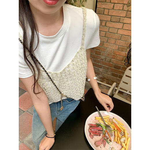 【99元任选2件】最后一波 ！！刺绣小花吊带背心 商品图1
