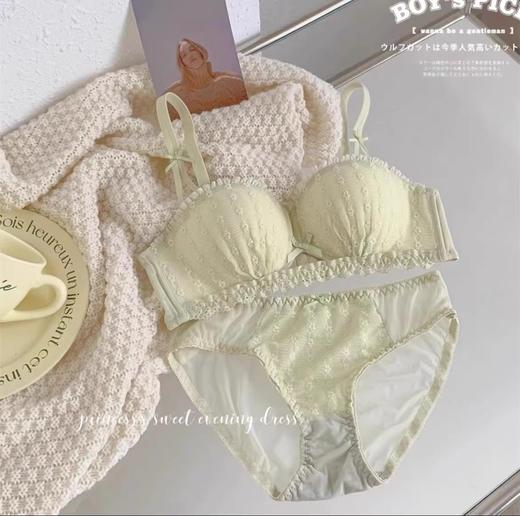 【奶油系‘’小聚蛋‘’泡泡棉内衣】穿上显大一倍圆润，超显大显瘦更显腰细，可两穿防滑上托抹胸舒适平胸少女专用文胸罩QQ 商品图9