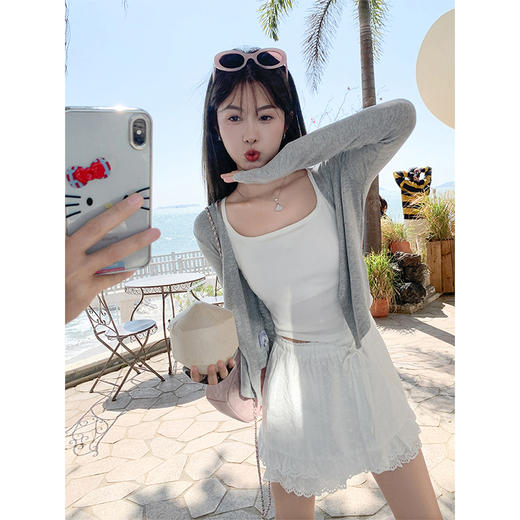 <曾小咸推荐>春装搭配一整套开衫背心半裙 商品图0