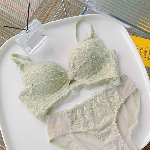 【穿出性感日系漫画胸】法式轻氧棉软软糯糯小胸穿也服帖聚拢，加宽侧翼+蕾丝遮挡收副乳，防下垂无钢圈上托文胸罩套装QQ 商品图10