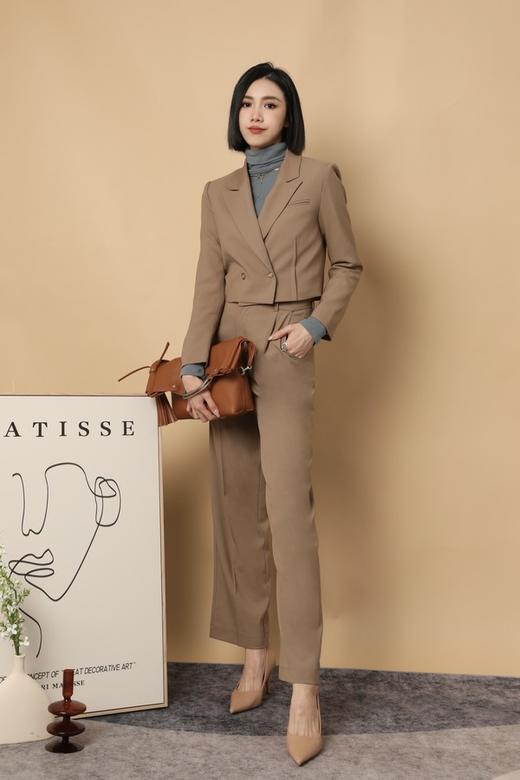 ESTELLICA 时尚截短高级西装外套直筒裤套装 15570 商品图1