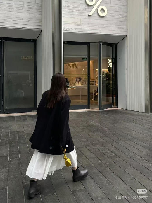 Jil sander 哈哈爆款🐰福袋兔子包🌍满世界求的金色也有哎。抓住机会，好折扣1380元 商品图8