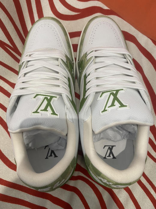 全新外贸出口男女款LV高尔夫款球鞋男女同款下单需备注尺码女35.36.37.38.39.男款 39.40.41.42.43.44.45 商品图9