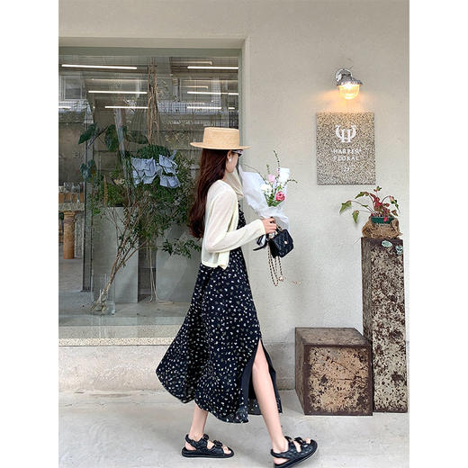 <曾小咸推荐>现货秒杀！最后一波 ！黑色裙子 日常139.99 立减60 秒杀79.99！开衫秒杀69.99！！ 商品图3