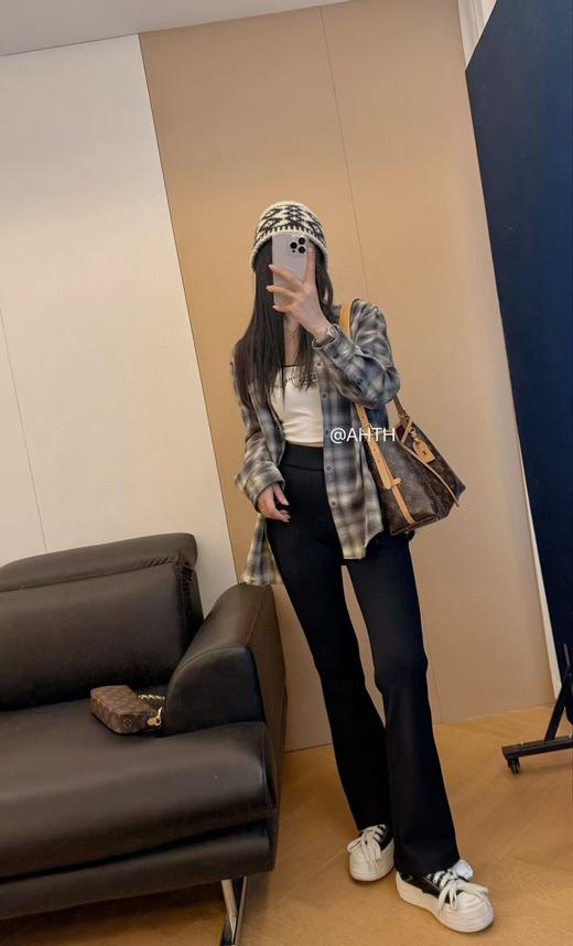 AHTH升级春夏新款竹炭纤维马蹄妖精裤 商品图4