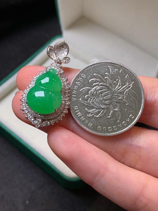 葫芦翡翠吊坠 商品图3