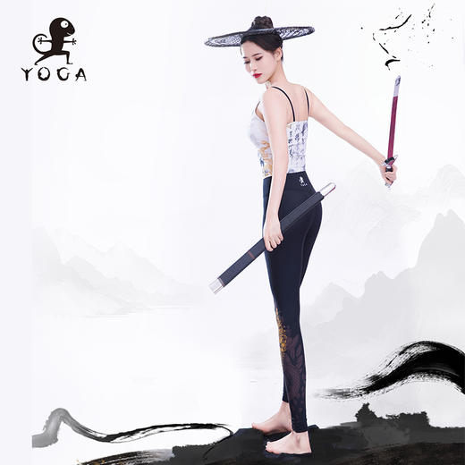 【现货秒发】鳗光锦面料壁虎瑜伽【墨染江山】限量款印花瑜伽裤（标准码） 商品图5