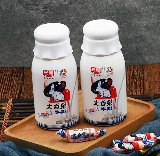 大白兔风味奶饮品  250ml*8 商品图0
