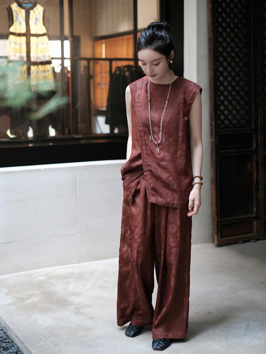 瑕疵|盛唐牡丹 |红云纱圆领上衣[特价品] 商品图3