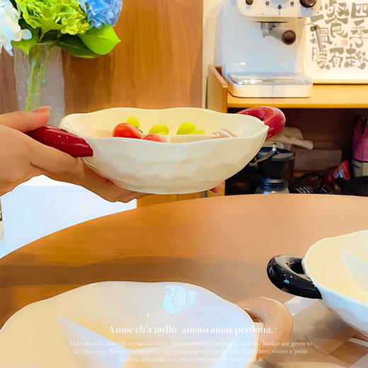 【轻奢双耳分格盘】陶瓷双耳分格盘家用菜盘水果盘子菜碟子零食盘2025新款轻奢 商品图2