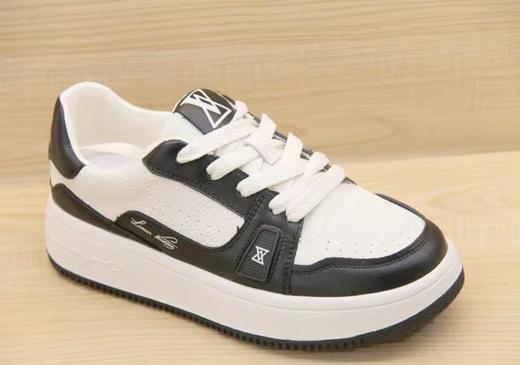 豪行23363151真皮运动休闲低跟女鞋单鞋皮鞋 商品图0