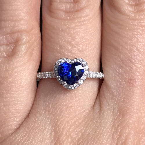 可爱心形蓝宝石戒指 商品图1