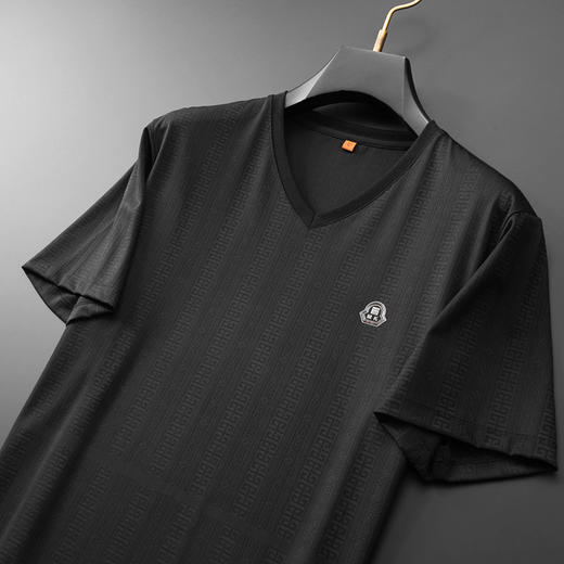【DWP】大依优型大码V领短袖T恤加肥加大男士大号弹力透气舒适夏季半袖 商品图6
