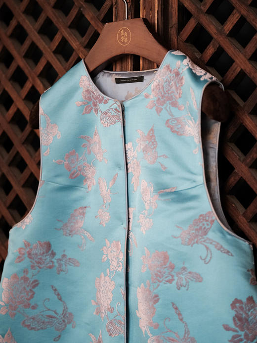 盛唐牡丹| 蝶恋花漳缎对襟马甲 商品图2