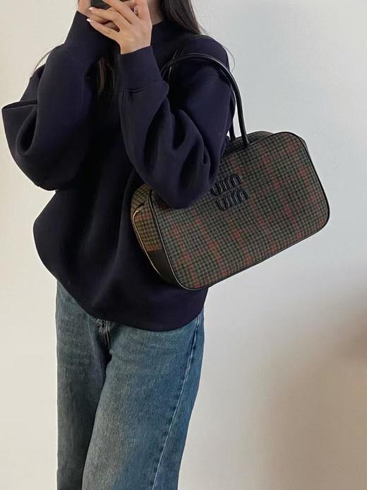 缪缪“快闪店”限定千鸟格保龄球包千鸟格毛呢质感厚实的嘞（HH） 商品图9