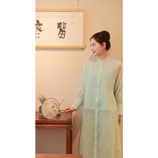 【2026东衣作】新中式衬衣（25710049汝窑瓷色-高定款） 商品图2