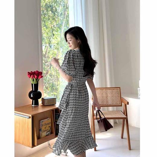 顺丰包邮洛诗琳85946夏季新款郁金香茶歇荷叶边真丝连衣裙22815 商品图2