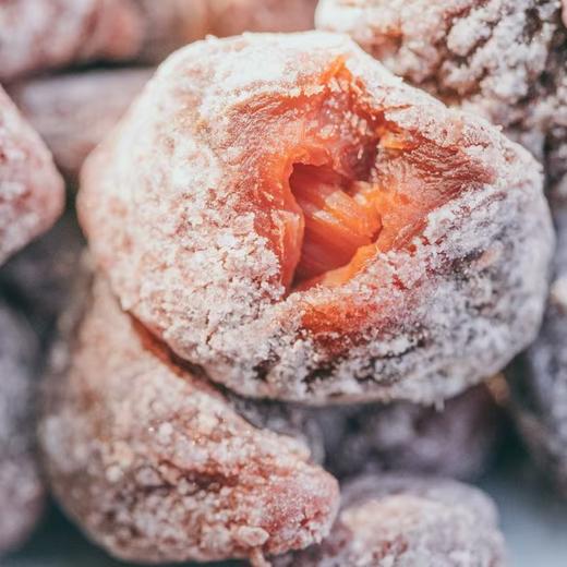 【寻味从前慢】软籽话梅 果肉有嚼劲 淡淡的玫瑰醋香味 酸甜可口 佐酒做零食都很好 商品图3