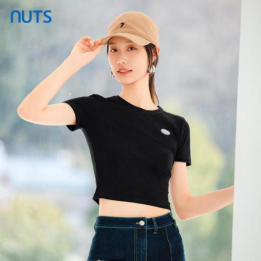 NUTS春季新品时尚纯色圆领气质百搭通勤短袖T恤422021041 商品图0