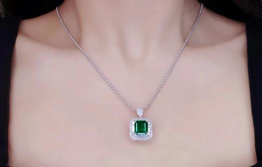 3.58ct刻面祖母绿吊坠 商品图4