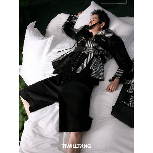 启世录TIWILLTANG“檩铸嚣尘”风衣式拉链结构男式衬衫 商品图2