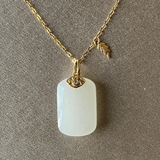 18K黄金和田玉（白玉）项链--无事牌/玉牌12*18mm/链长40+2cm 商品图0