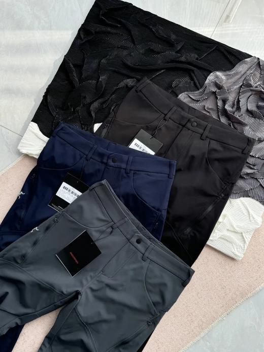 袅家KONSEAL PANT透气男子刺绣休闲长裤 商品图1