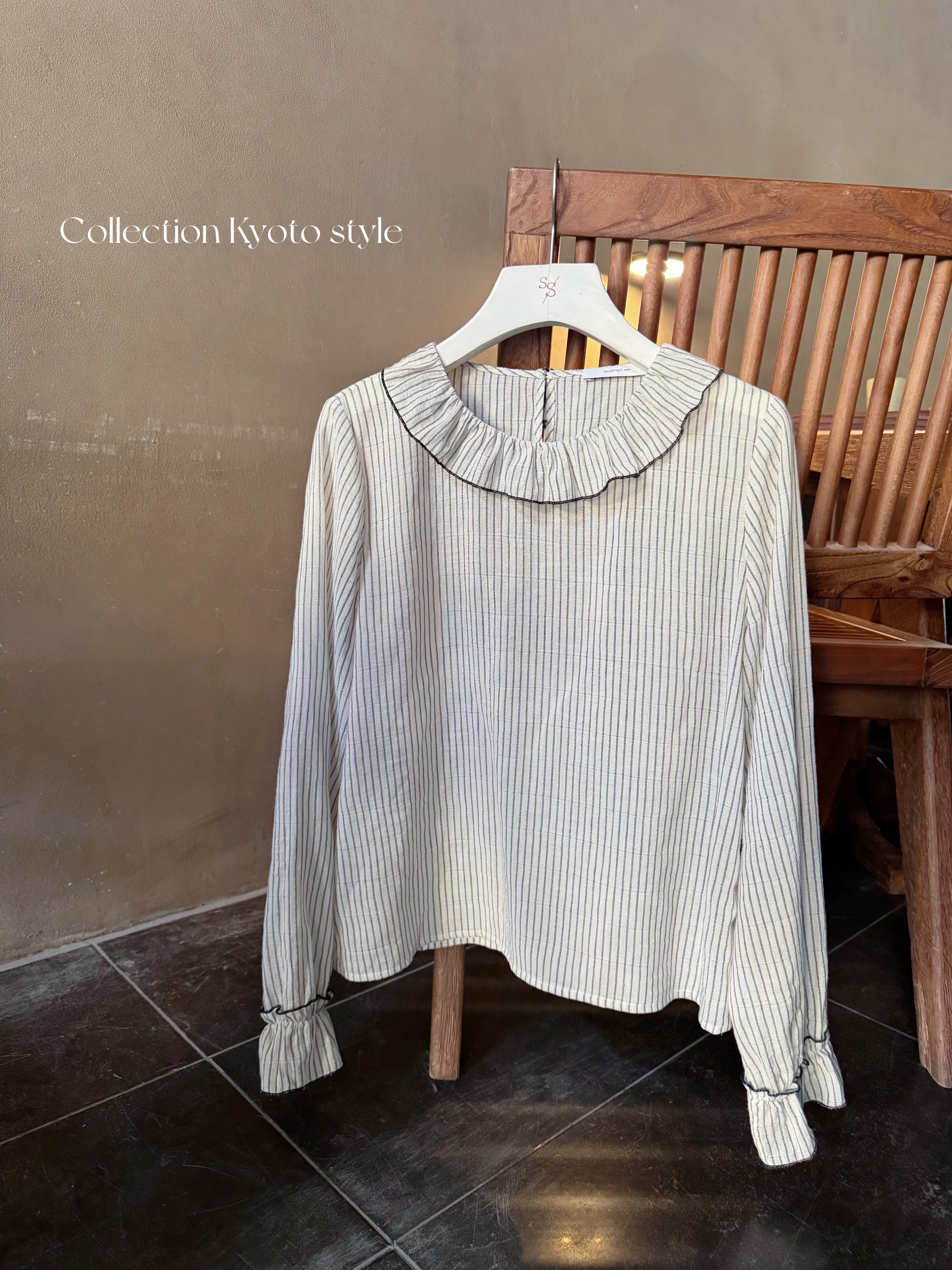 周小姐的故事 | 京都氛围感色织薄棉竖纹衬衫 黑白条纹