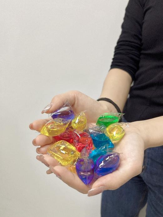 //【狮露洁洗衣液洗衣凝珠】升级福利❗️9.9五袋🔥火爆全网❗️安全0添加 🔥郝邵文推荐、沃尔玛、家乐福等售卖品牌！ ✅9.9福利抢五袋洗衣液！𝟑𝟎秒去污，顽固的污渍轻松去除！ 商品图2