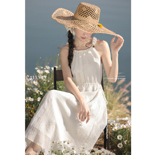 鹿向南「云间花」杏色挂脖连衣裙 商品图2