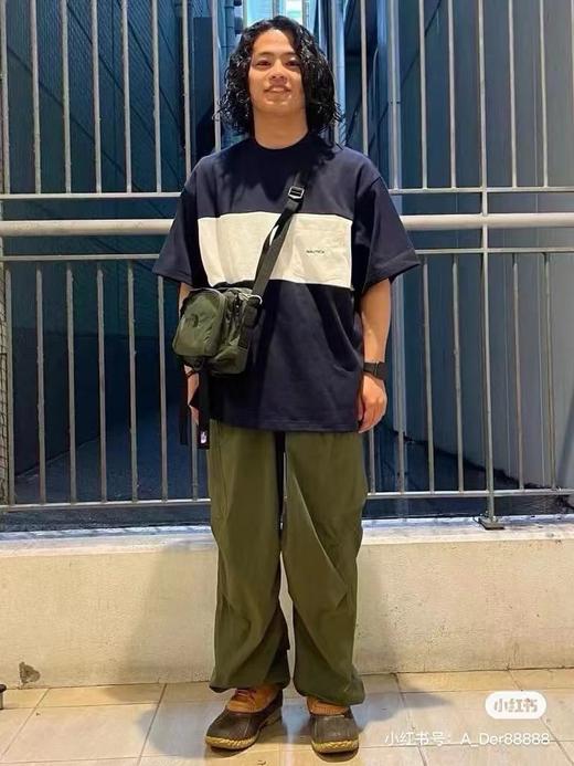 帆船长谷川 新款拼色圆领宽松口袋字母短袖T恤 NT-2702 商品图5