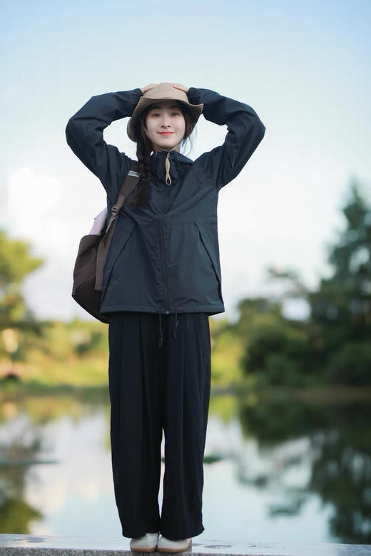 【3月4日 下午14:30 秒杀】TNF 男女同款 立领 轻量防水冲锋衣 外套 商品图5