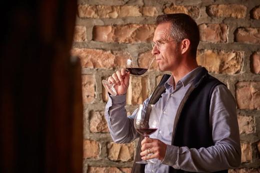 马尼安酒庄莫雷圣德尼索布一级葡萄园干红葡萄酒 Frédéric Magnien Morey-Saint-Denis 1er Cru "Clos Sorbè" rouge 商品图2