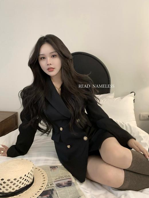 Read Nameless /品牌掐腰黑色西装套装 2025/2/22 商品图6