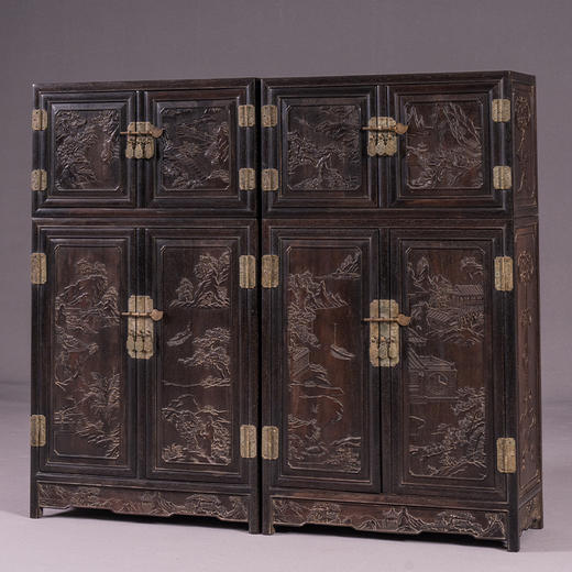 清中期 紫檀木雕山水纹四件柜摆件 商品图4