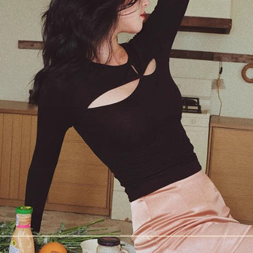 【126元任选2件】跃牌【漫西】系列 纯欲花瓣镂空长袖瑜伽服时尚花瓣镂空带胸垫跑步运动健身衣Y268 商品图0