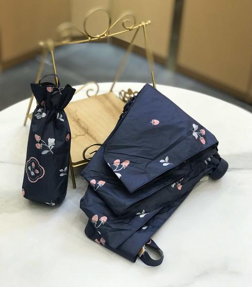 优品堂『伴夏』五折黑胶遮阳伞 商品图6