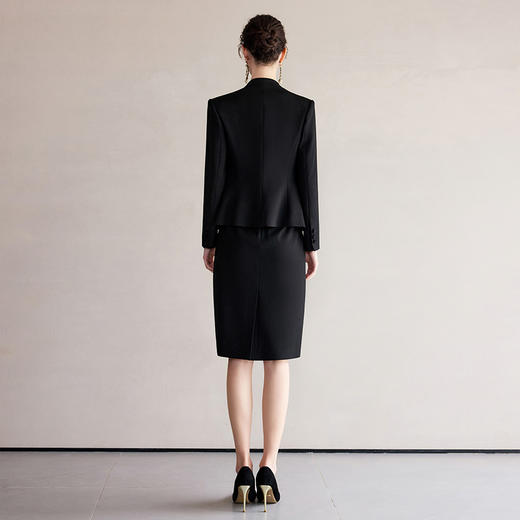IWY/高级感黑色西装连衣裙两件套女春季新款简约职业套裙C2206+Q1257 商品图4
