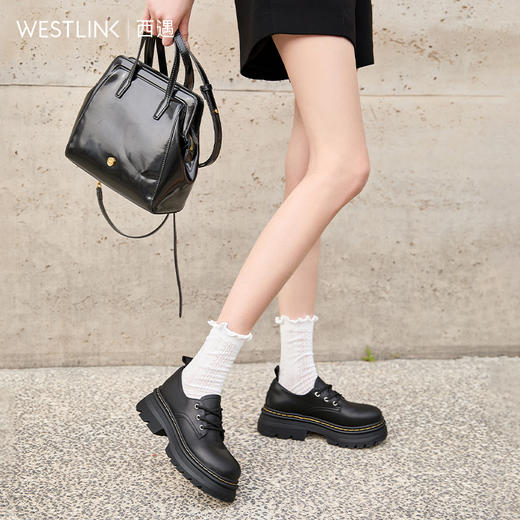 西遇英伦风小皮鞋女新款早春增高厚底乐福鞋圆头系带马丁单鞋D0047603 商品图3