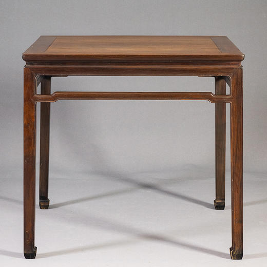 清中期 红木束腰罗锅枨马蹄腿八仙桌 商品图4