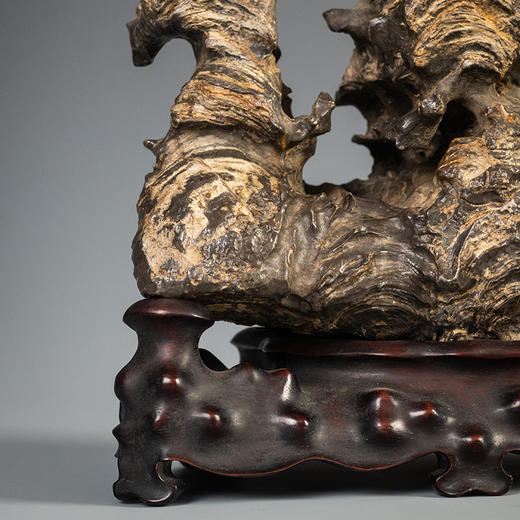 清 灵璧石文房赏石（红木座） 商品图1