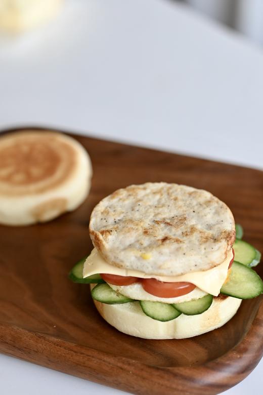 618丨3袋装加赠汉堡饼或3去野生鱼！【汉堡鸡肉饼】健康轻食，肉感十足！精选健康白羽鸡，不掺杂其他肉类，咸淡适中，外表金黄，内里肉质醇香鲜嫩！ 商品图5