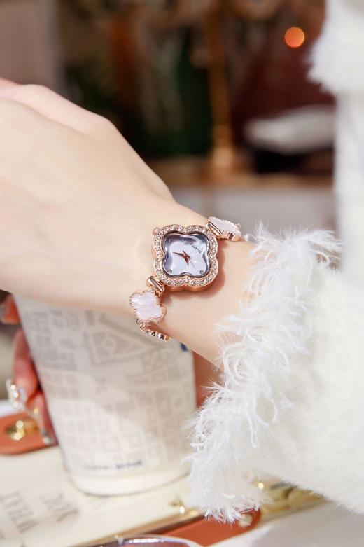 【YW】无忧购四叶草珠光手链手表可自由调节(截单后7天发货) 商品图3