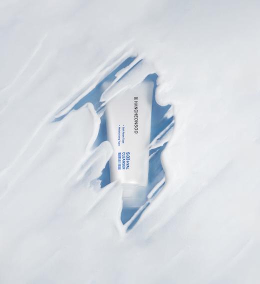 韩天水S03玻尿酸补水保湿洗面奶韩国进口 150ml 商品图5