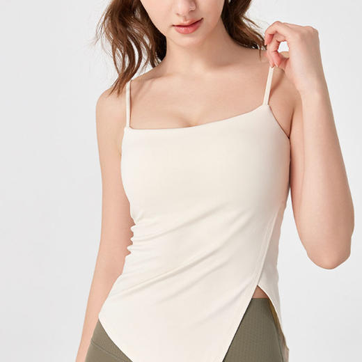 跃牌【海听系列】NULS 裸感修身瑜伽服斜开叉显瘦瑜伽上衣女固定胸垫吊带健身背心XC64 商品图1