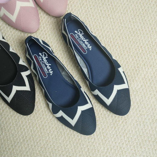 【2月21日 上午12:30 秒杀】国内无售 针织王妃女鞋 纯原尾货 斯凯奇网状浅口平底飞织女鞋 商品图6