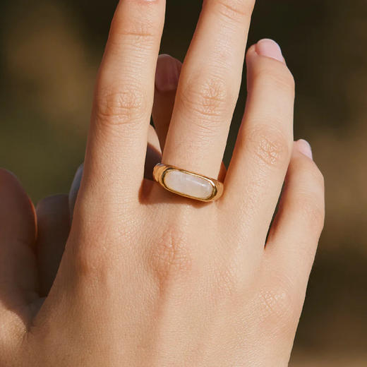 北京仓｜Agapee-Losna-月光石 印章 戒指［法国设计师］ 商品图1