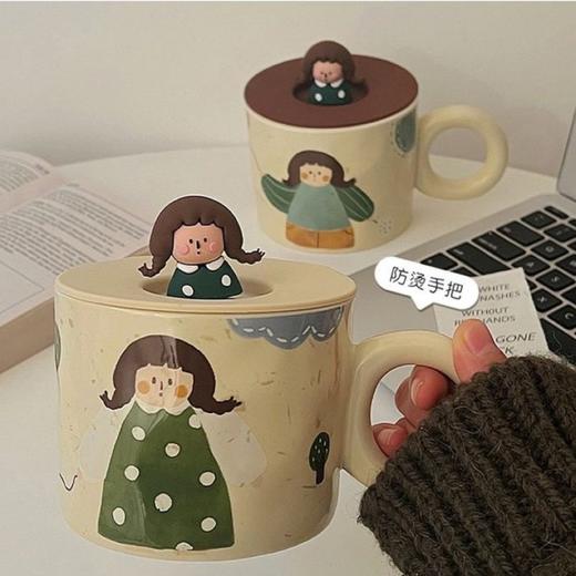 卡通可爱小女孩插画杯子带盖水杯陶瓷马克杯情侣杯早餐杯咖啡杯 商品图0
