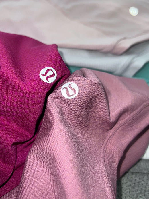 新款！官网💰550！【lu家热门款Swiftly速干长袖/短袖、最新款华夫格小V领、露背罗纹长袖】5款！贸易公司渠道，du家正版面料❗️专柜随意对比无压力❗️标牌齐全！ 超多颜色可选！ 商品图4