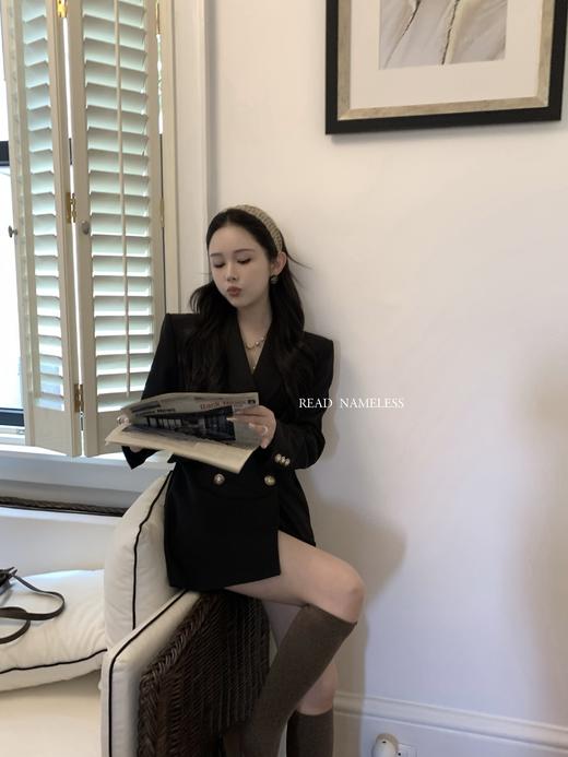 Read Nameless /品牌掐腰黑色西装套装 2025/2/22 商品图7
